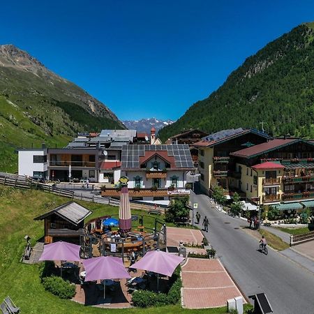 Natur-&Alpinhotel Post فنت المظهر الخارجي الصورة