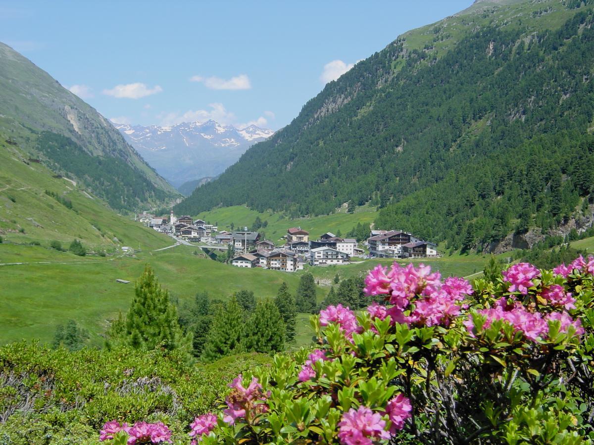 Natur-&Alpinhotel Post فنت المظهر الخارجي الصورة